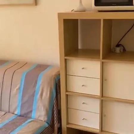 Studio Sanary-bandol / 4 Couchages
